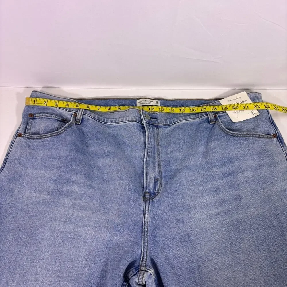 NWT Abercrombie & Fitch 90s Slim Straight Ultra High Rise Jeans Size 37 T9